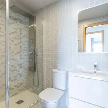 Apartment Casa Victoria Olivanova 1 *